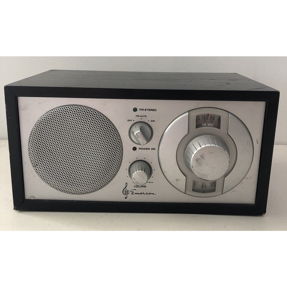 Vintage Emerson NR 31 Am/Fm Stereo Table Radio